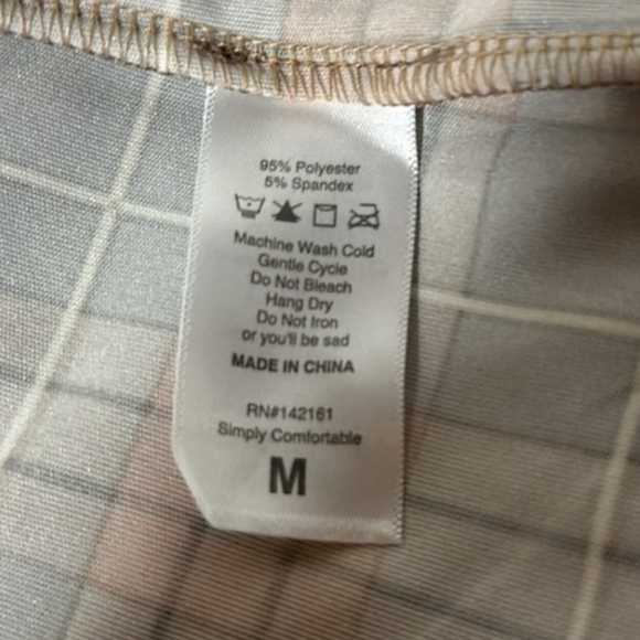 NWT LuLaRoe Tan and Cream Sheath Midi Dress with Flutter Sleeves Med - Picture 5 of 6